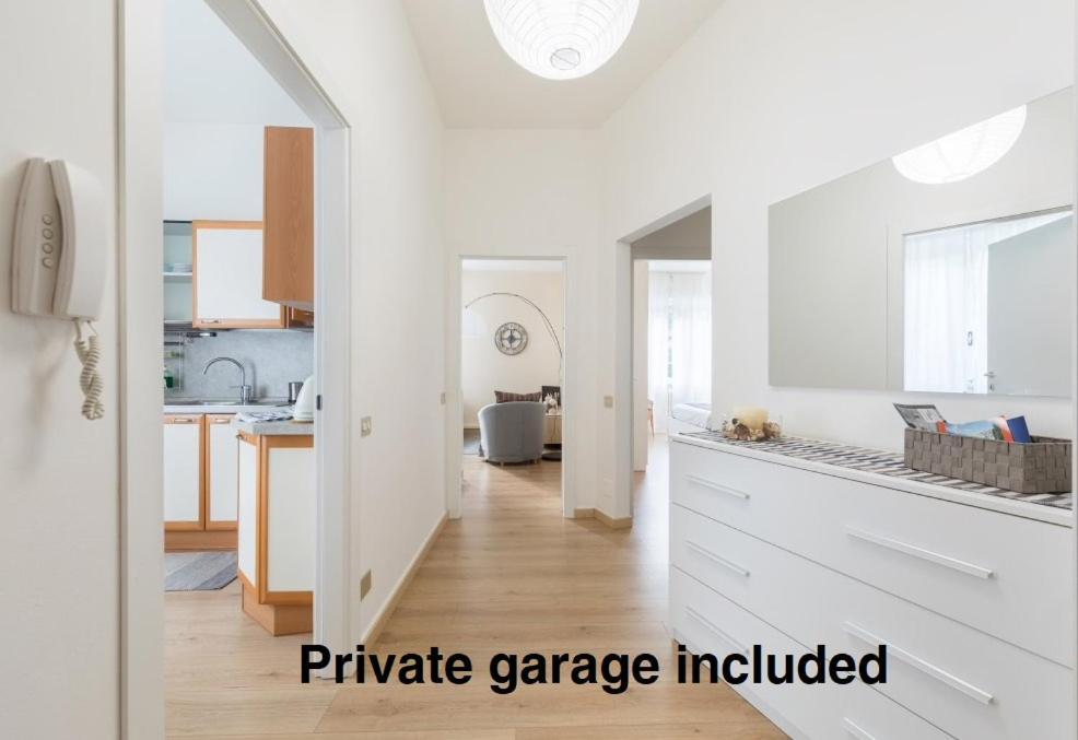 Lovely, Charming And Quiet Apartment In The Centre Air Conditioned And Free Private Garage โกโม ภายนอก รูปภาพ