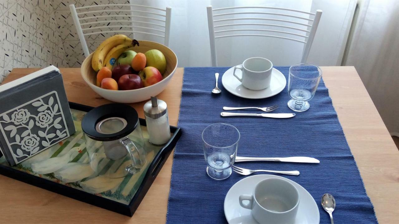 Lovely, Charming And Quiet Apartment In The Centre Air Conditioned And Free Private Garage โกโม ภายนอก รูปภาพ